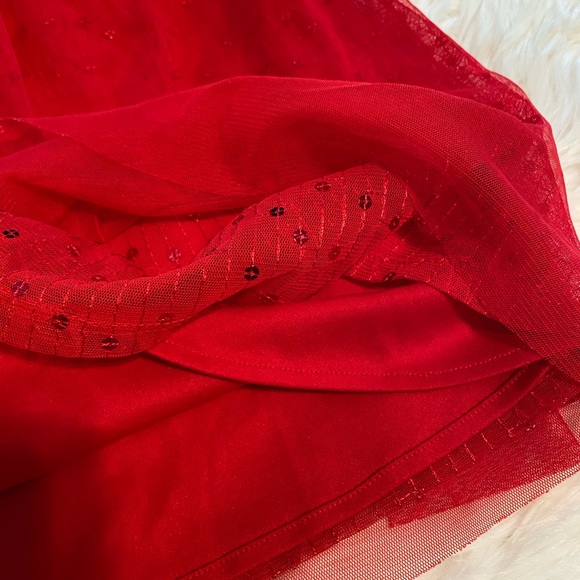 Crown & Ivy Kids Red Sequins dress Sz 2T - Picture 6 of 9